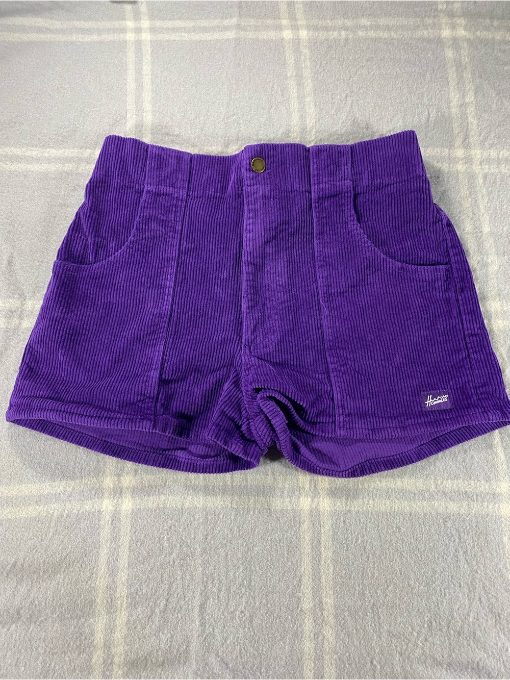 Hammies Corduroy High-Rise Shorts 32 in Plum Purple - Womens Fall Halloween - Picture 2 of 10